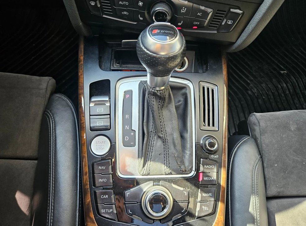 아우디 A5 2.0 TFSI 콰트로 사진 10
