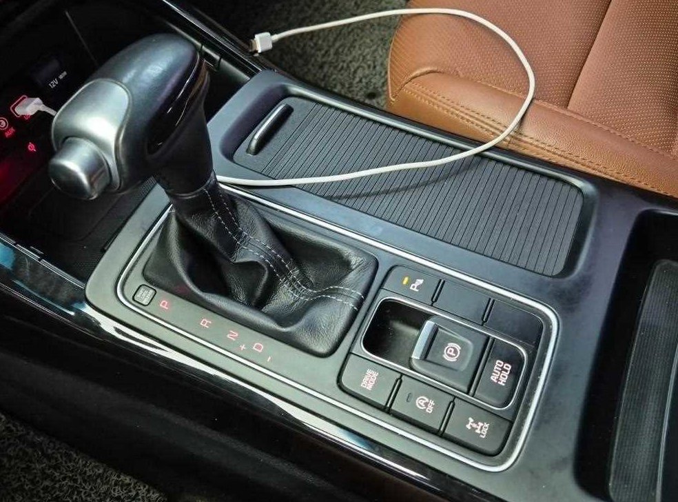 기아 쏘렌토 디젤 2.2 4WD 사진 8