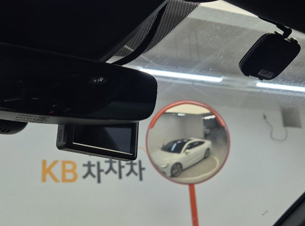 아우디 A7 55 TFSI 콰트로 프리미엄 사진 18
