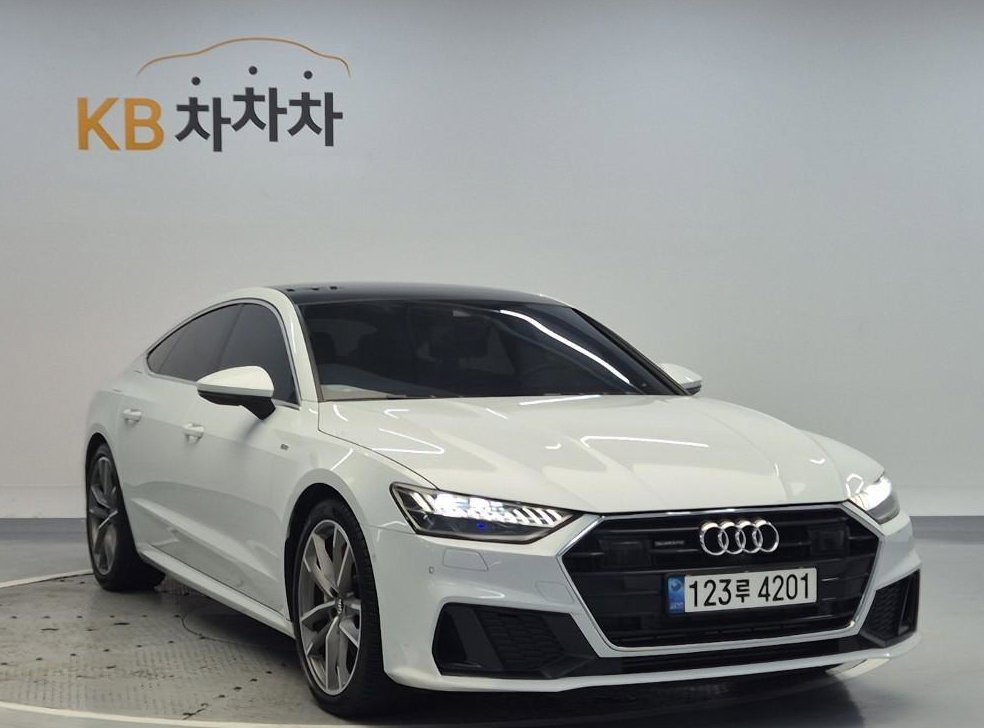아우디 A7 55 TFSI 콰트로 프리미엄 사진 4