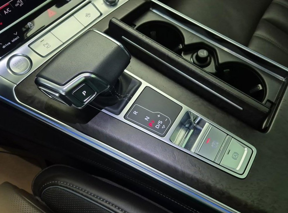 아우디 A7 55 TFSI 콰트로 프리미엄 사진 8
