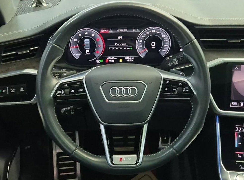 아우디 A7 55 TFSI 콰트로 프리미엄 사진 9