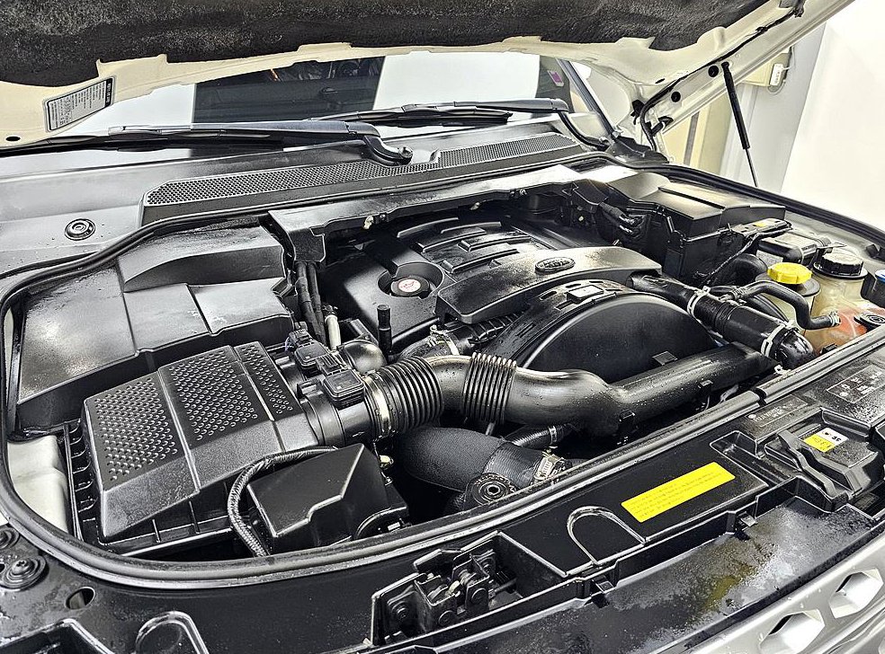 랜드로버 디스커버리 3.0 SDV6 HSE 사진 6
