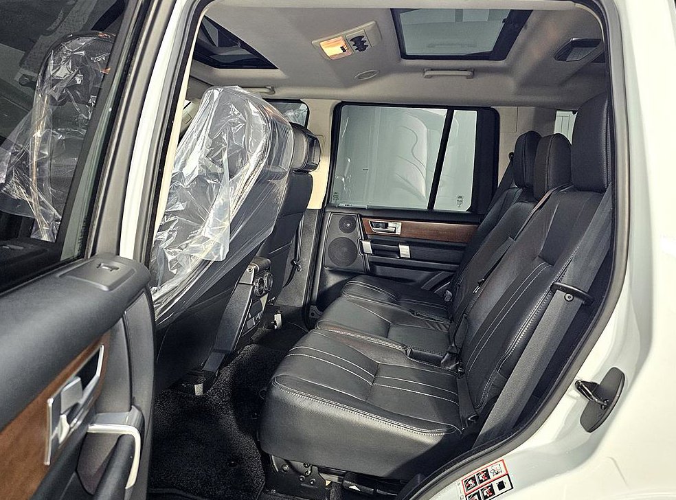 랜드로버 디스커버리 3.0 SDV6 HSE 사진 9