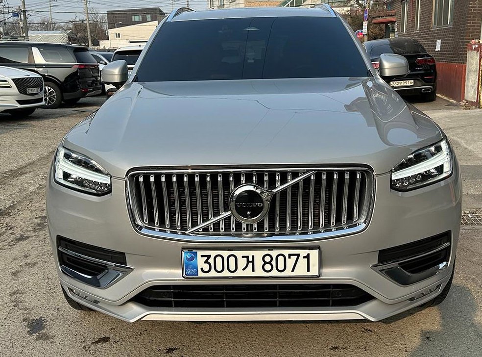 볼보 XC90 2.0 B6 AWD