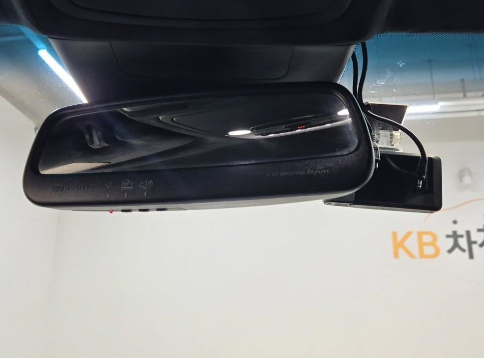 KG모빌리티(쌍용)  체어맨 가솔린 4WD CW600 4TRONIC 사진 16
