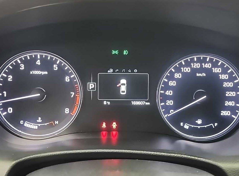 현대 제네시스 G330 프리미엄 AWD 사진 6