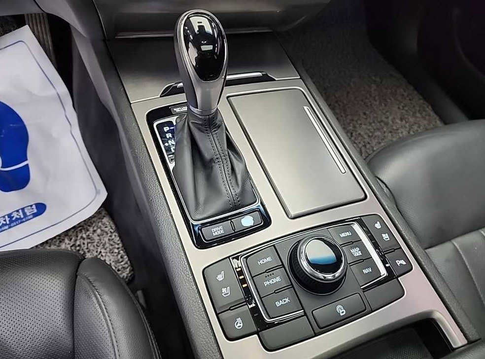 현대 제네시스 G330 프리미엄 AWD 사진 8
