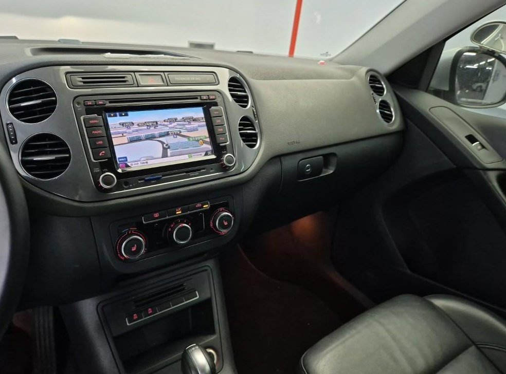 폭스바겐 티구안 2.0 TDI 컴포트 사진 10