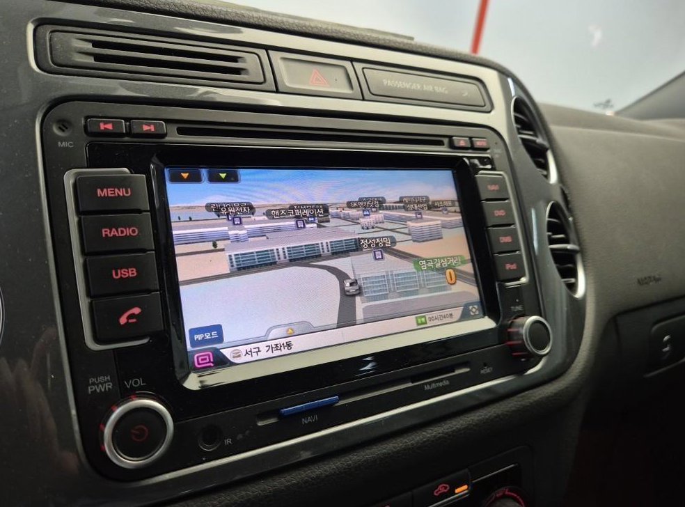 폭스바겐 티구안 2.0 TDI 컴포트 사진 13