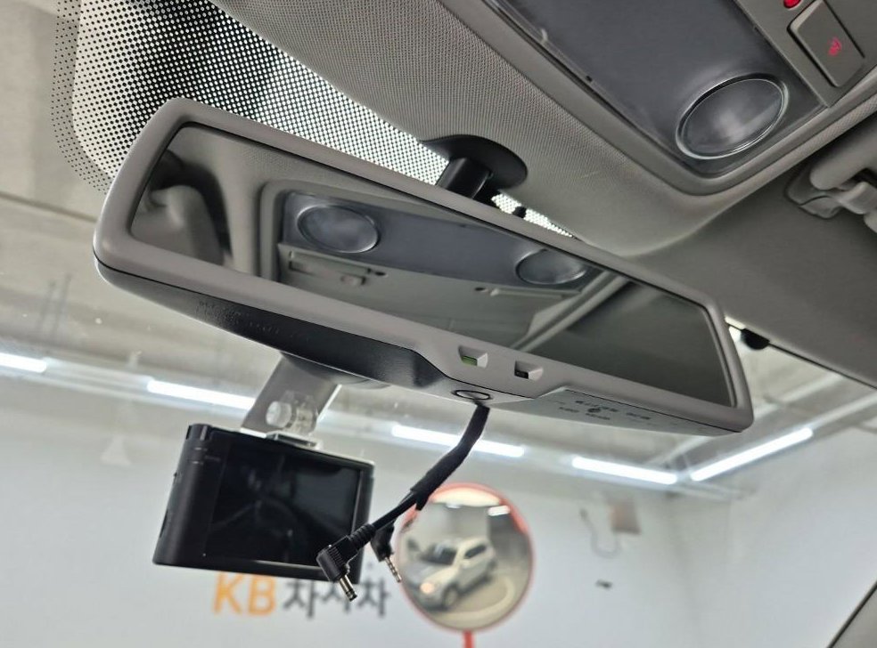 폭스바겐 티구안 2.0 TDI 컴포트 사진 15