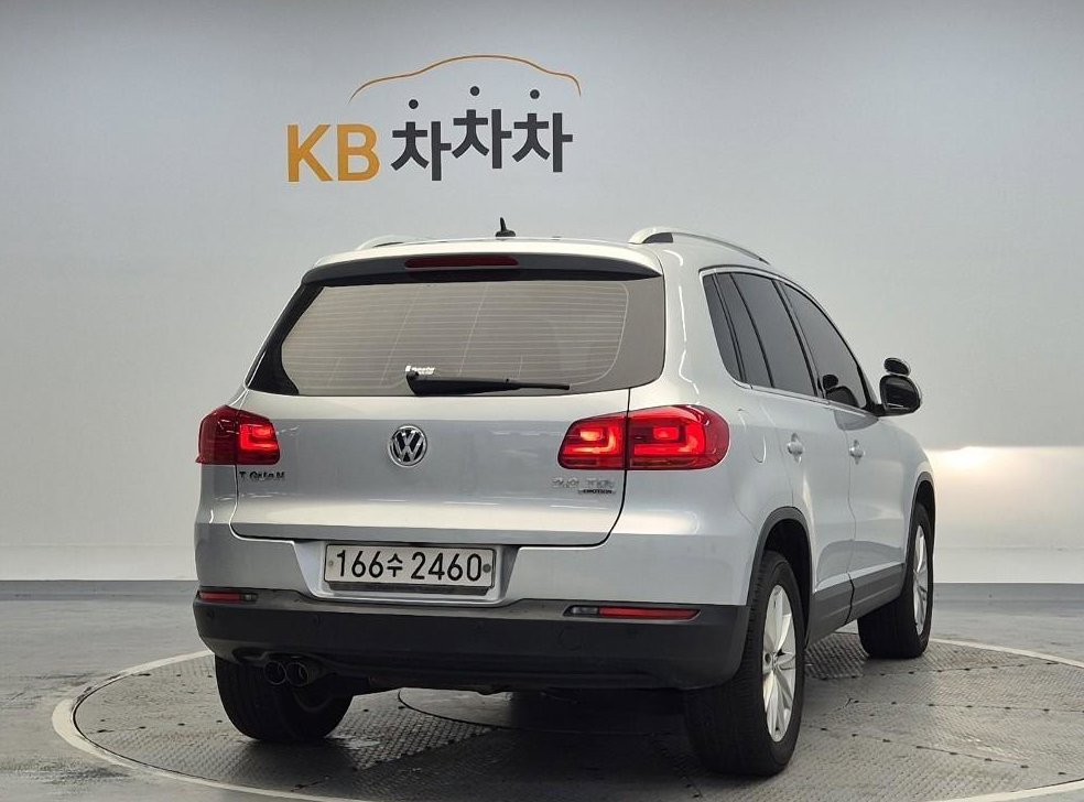폭스바겐 티구안 2.0 TDI 컴포트 사진 3