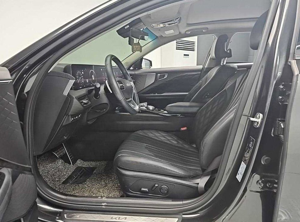 기아 K8 2.5 2WD 사진 10