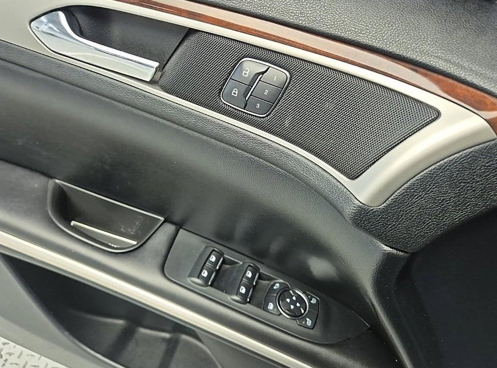 링컨 MKZ 2.0 AWD 사진 19