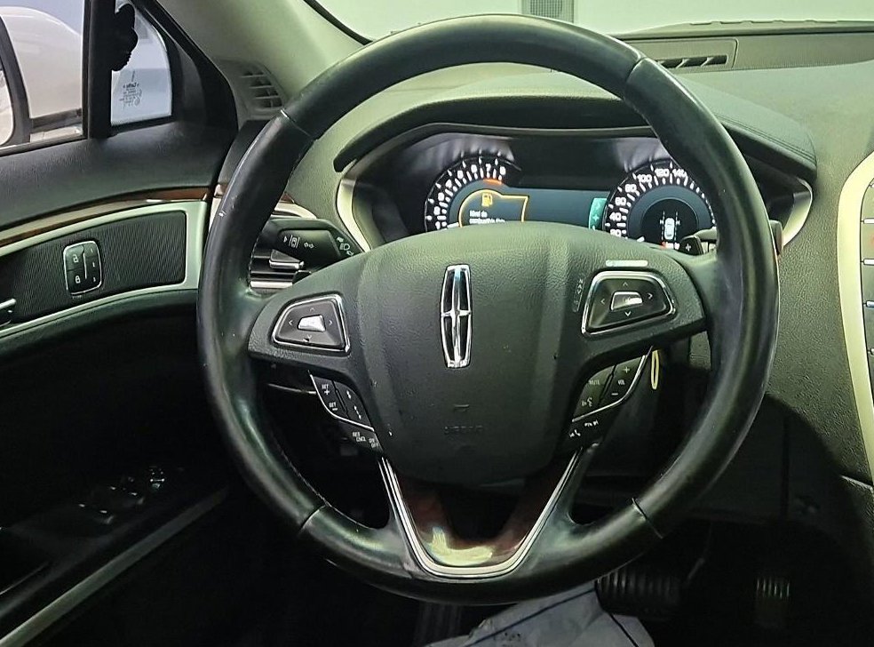 링컨 MKZ 2.0 AWD 사진 9