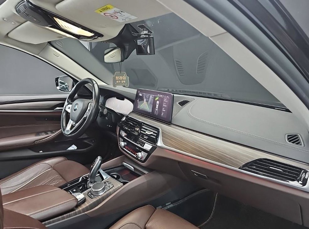 BMW 5시리즈 530i 럭셔리 사진 14