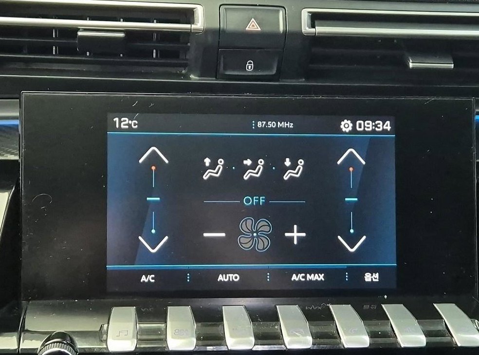 푸조 508 2.0 BlueHDI 알뤼르 사진 13