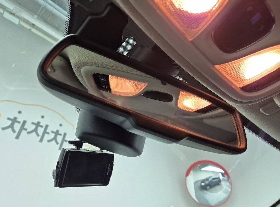 지프 체로키 2.0 디젤 론지튜드 AWD 사진 15
