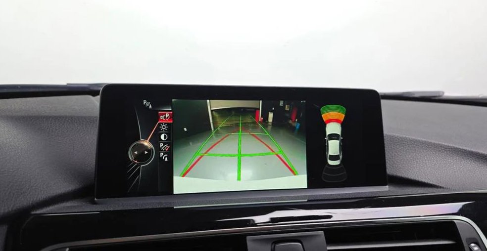 BMW 3시리즈 320d 사진 15