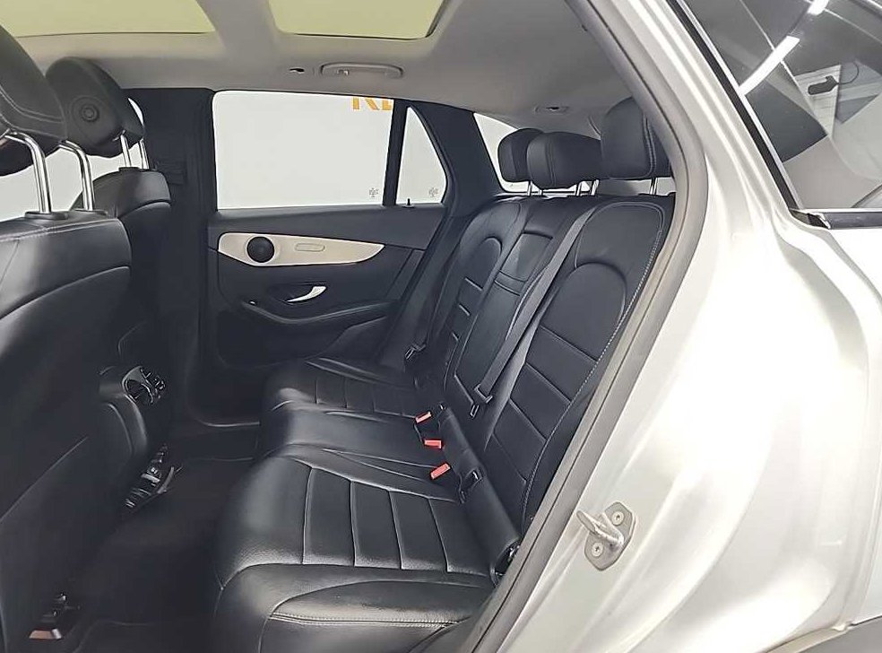 벤츠 GLC 클래스 GLC 350 e 4MATIC 프리미엄 사진 12
