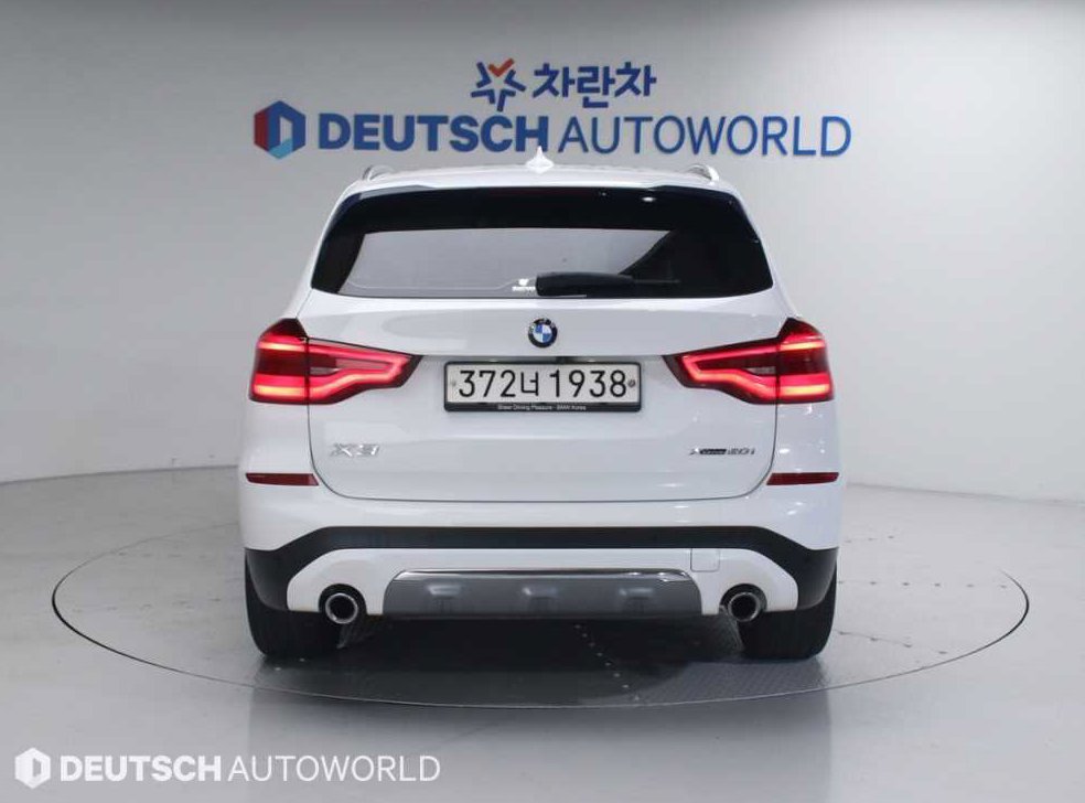 BMW X3 xDrive 20i 럭셔리 사진 4