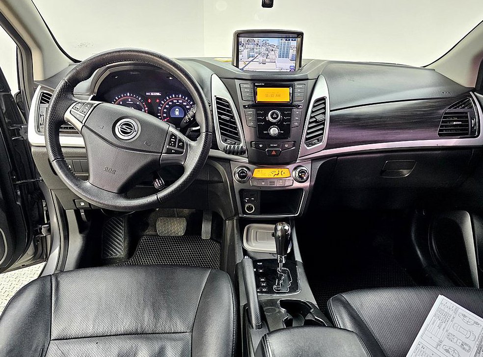 KG모빌리티(쌍용)  코란도 2WD 2.0 CVX 사진 5