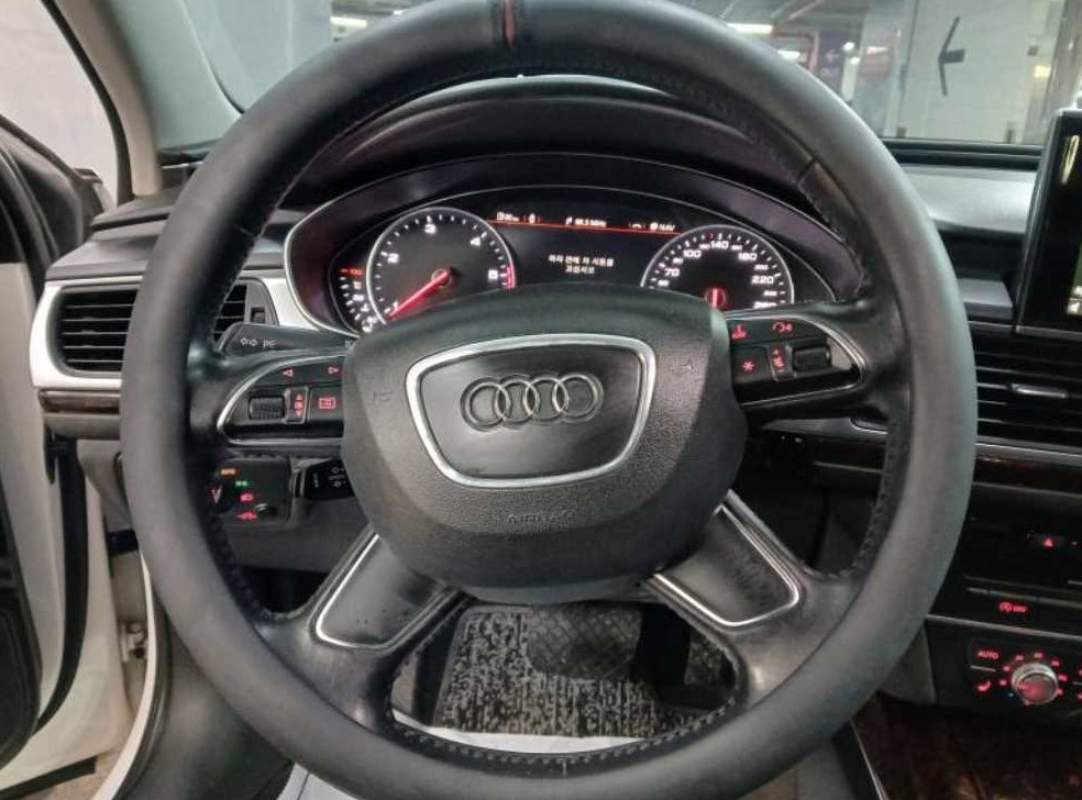 아우디 A6 35 TDI 사진 8