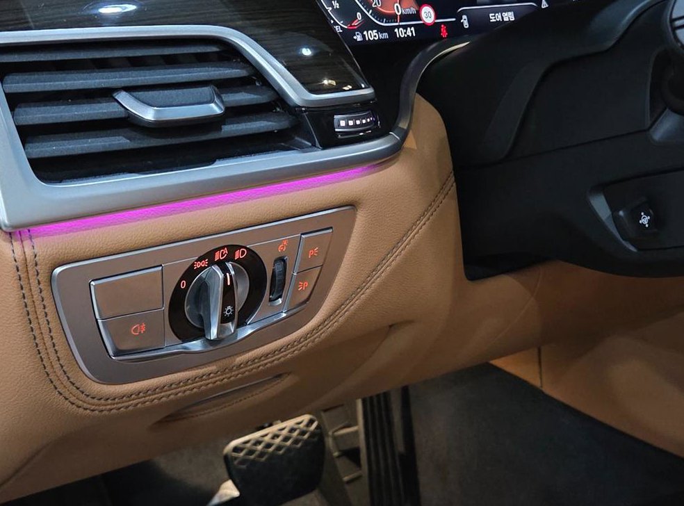 BMW 7시리즈 730d xDrive 디자인 퓨어 엑설런스 사진 14