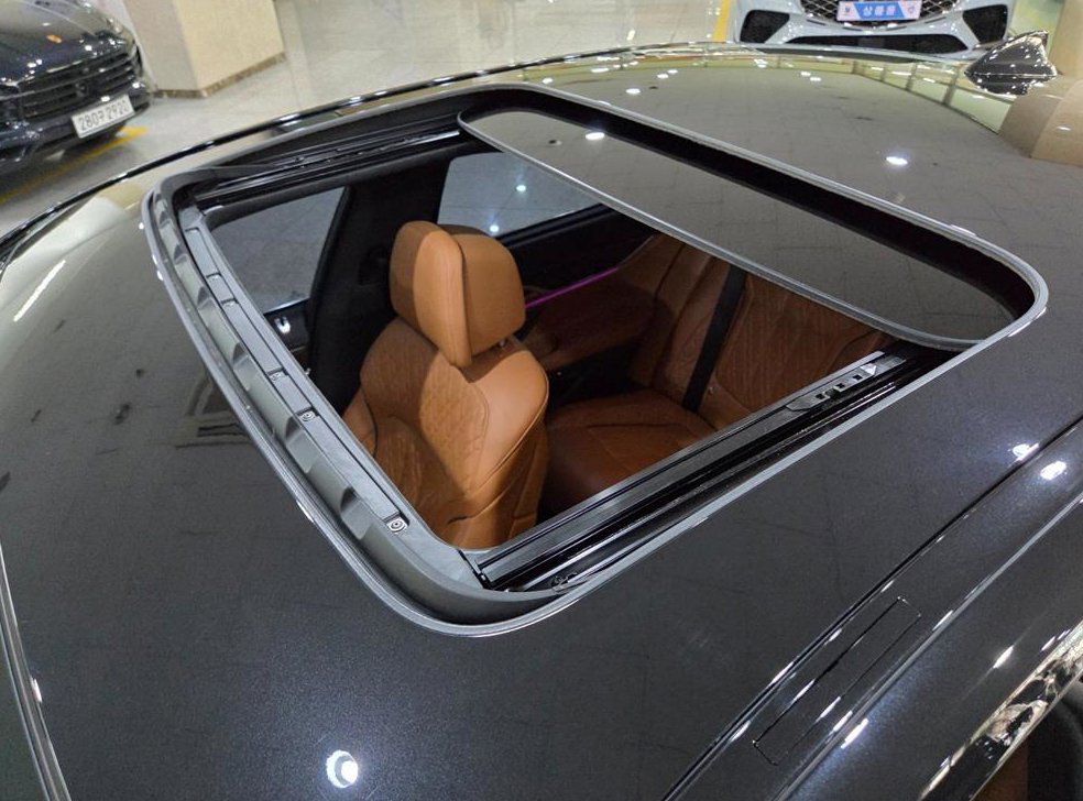 BMW 7시리즈 730d xDrive 디자인 퓨어 엑설런스 사진 17