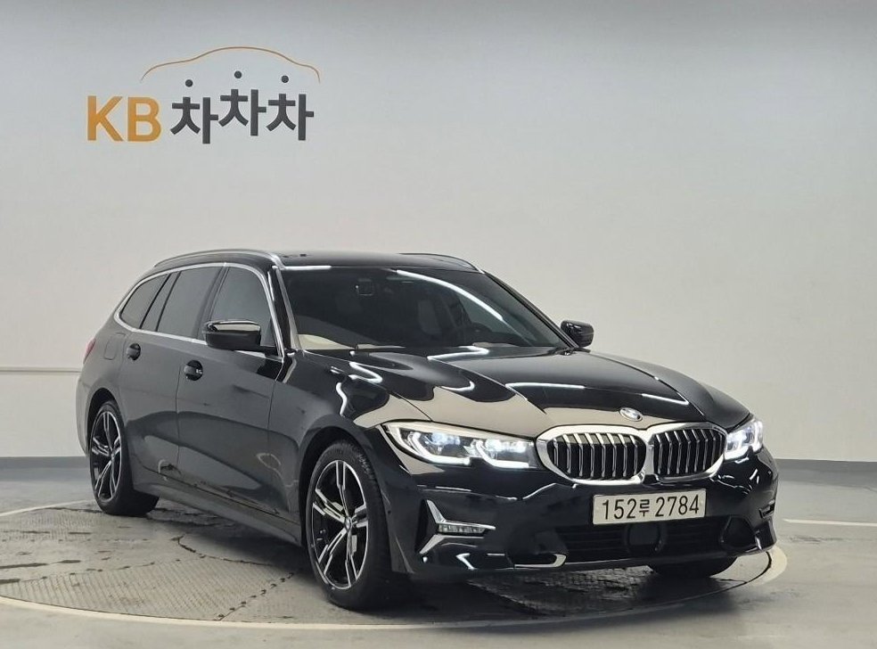 BMW 3시리즈 320d 투어링 럭셔리 사진 3