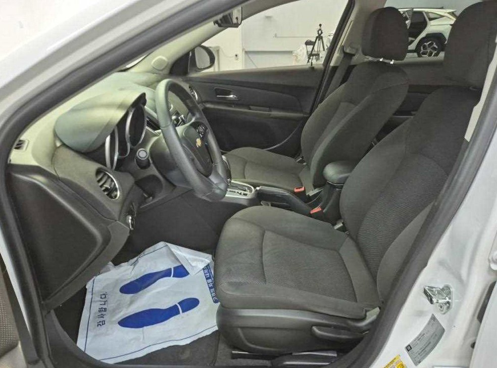 쉐보레 크루즈 1.8 LTZ 사진 11