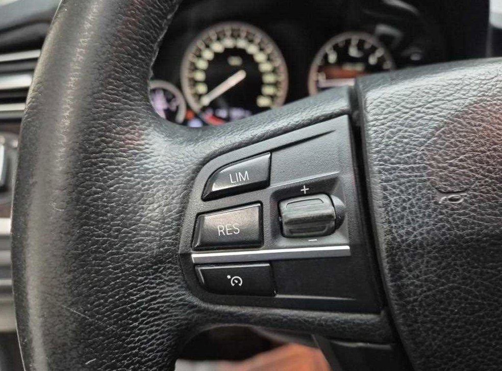 BMW 5시리즈 520d 사진 16