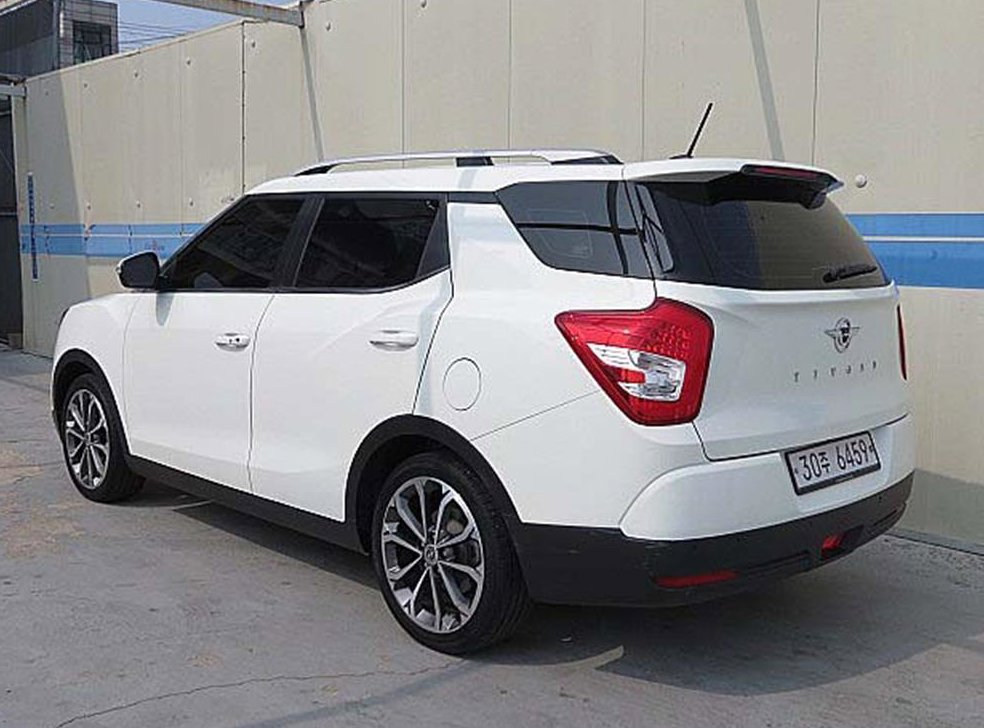 KG모빌리티(쌍용)  티볼리 2WD 가솔린 1.6 IX 사진 4