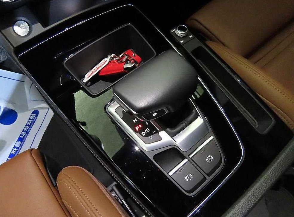 아우디 Q5 45 TFSI 콰트로 프리미엄 사진 12