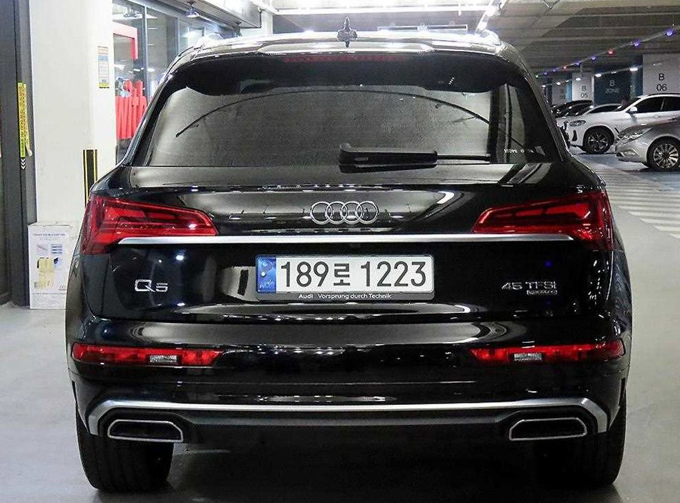 아우디 Q5 45 TFSI 콰트로 프리미엄 사진 5