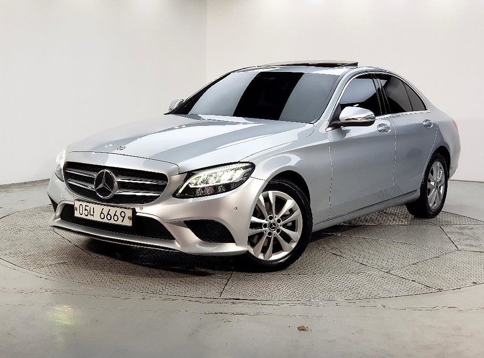 벤츠 C 클래스 C220 d 아방가르드