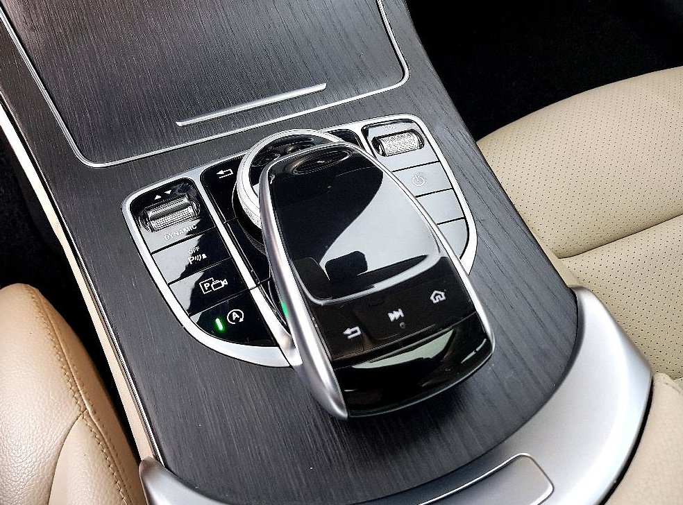 벤츠 C 클래스 C220 d 아방가르드 사진 12