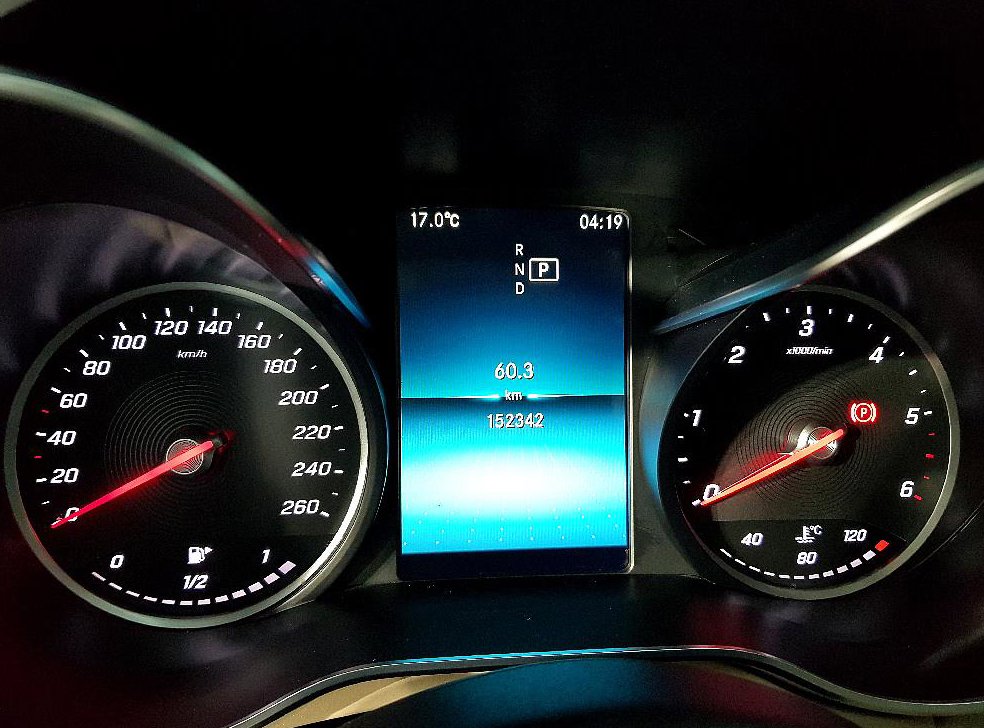 벤츠 C 클래스 C220 d 아방가르드 사진 7