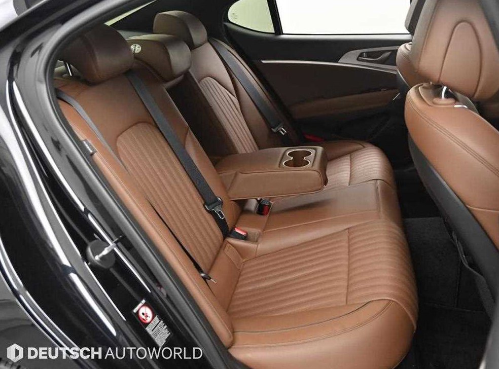 제네시스 G70 2.0T AWD 사진 15