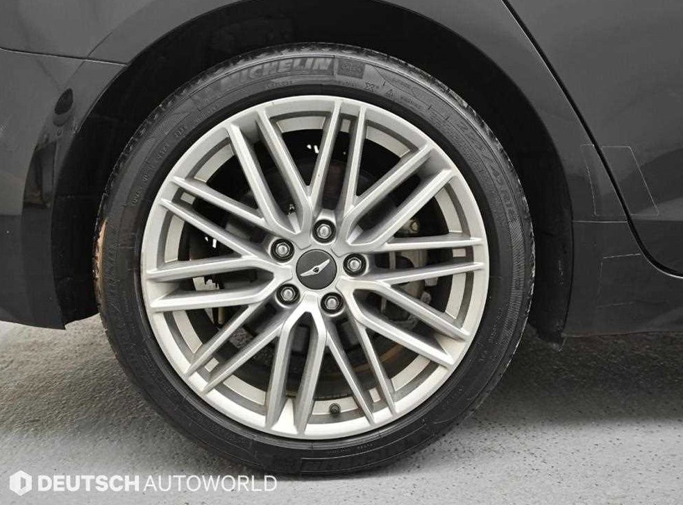 제네시스 G70 2.0T AWD 사진 19