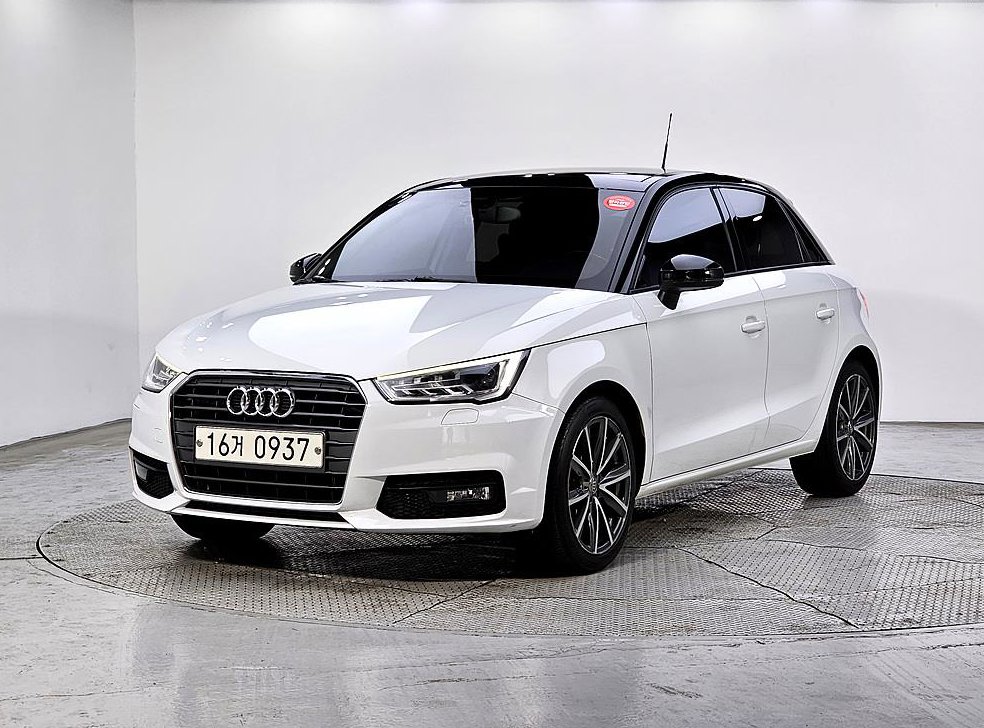 아우디 A1 30 TDI