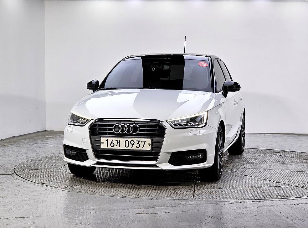 아우디 A1 30 TDI 사진 2