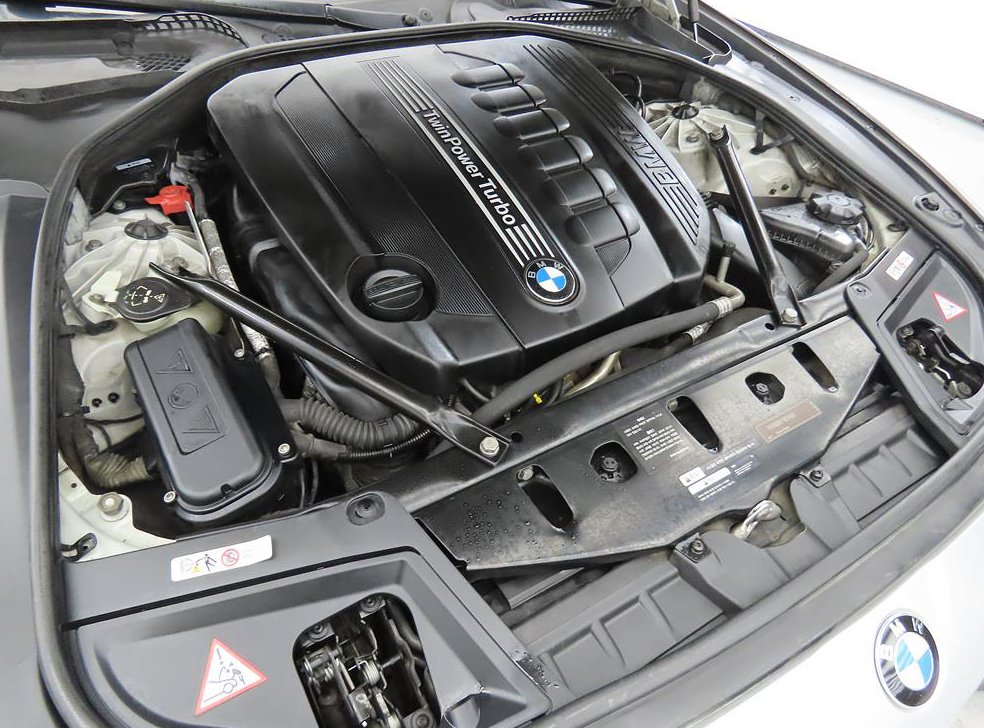 BMW 5시리즈 535d 사진 19