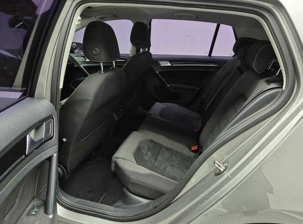 폭스바겐 골프 2.0 TDI 사진 12