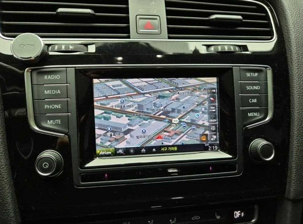 폭스바겐 골프 2.0 TDI 사진 14
