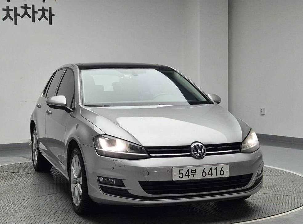 폭스바겐 골프 2.0 TDI 사진 4