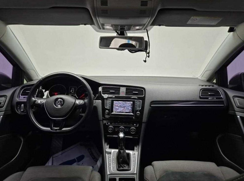 폭스바겐 골프 2.0 TDI 사진 7
