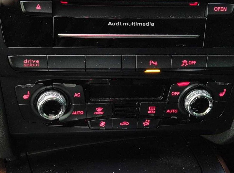 아우디 A5 2.0 TFSI 콰트로 사진 17