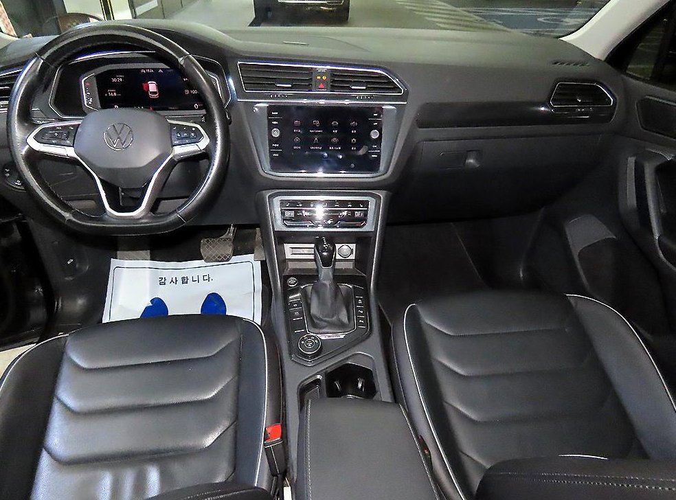 폭스바겐 티구안 2.0 TDI 프리미엄 4모션 사진 10