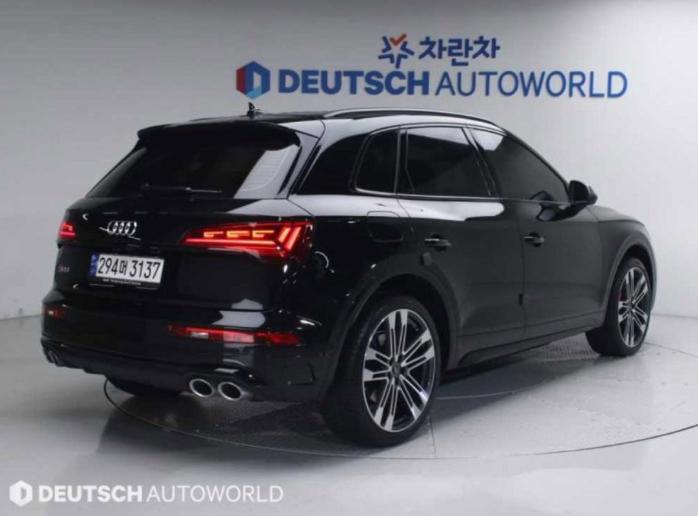 아우디 SQ5 3.0 TFSI 콰트로 사진 2